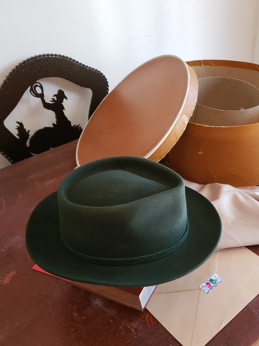 WESTON TYROLEAN VINTAGE HAT WITH BOX - Picture 10 of 10
